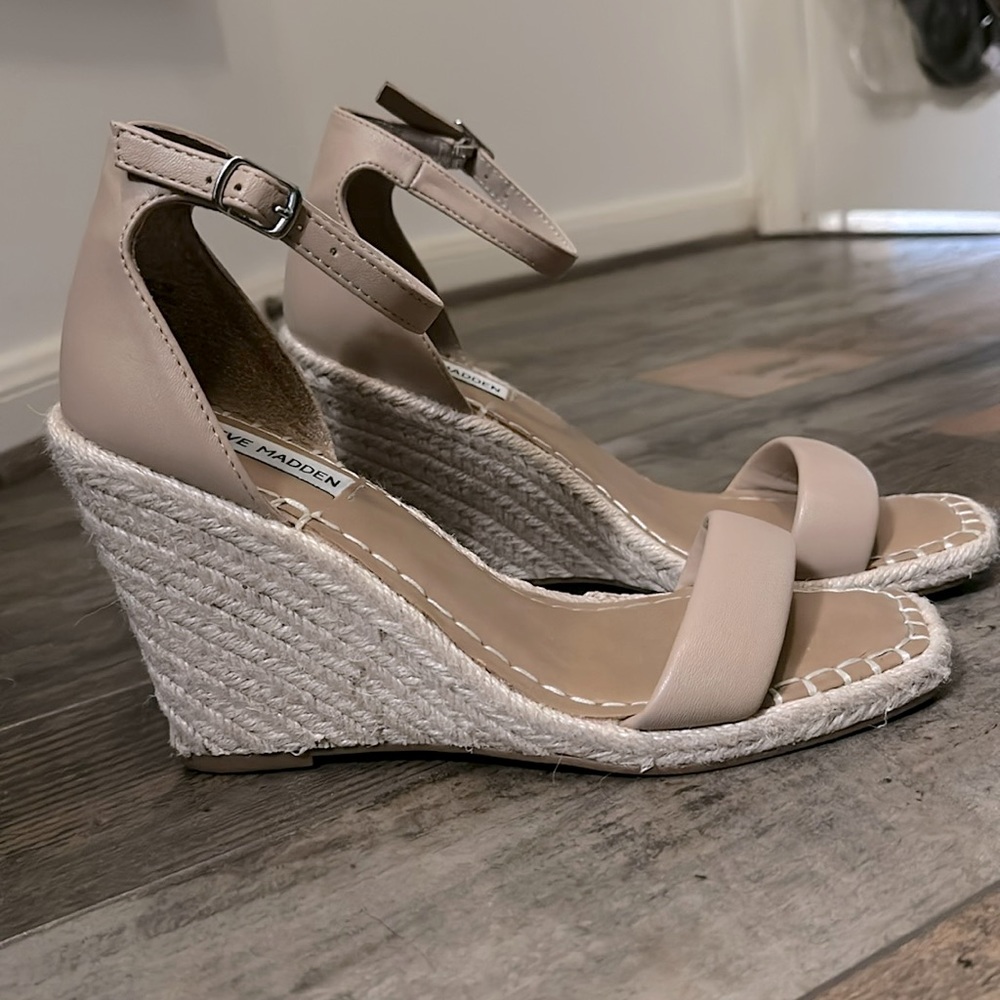 Steve Madden Women's Submit Wedge Sandal